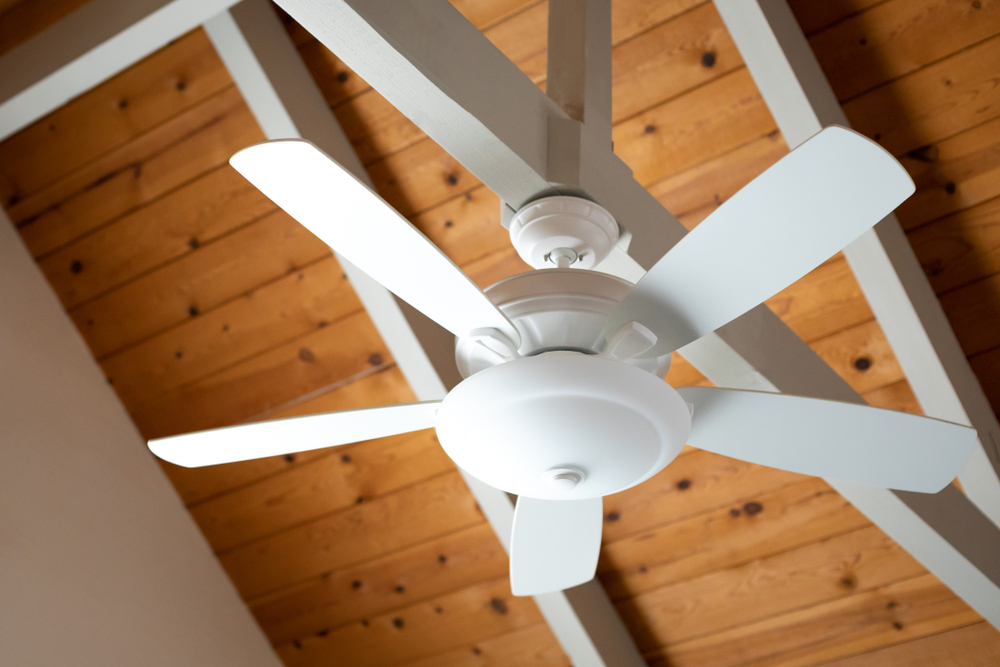 ceiling fan to keep house cool